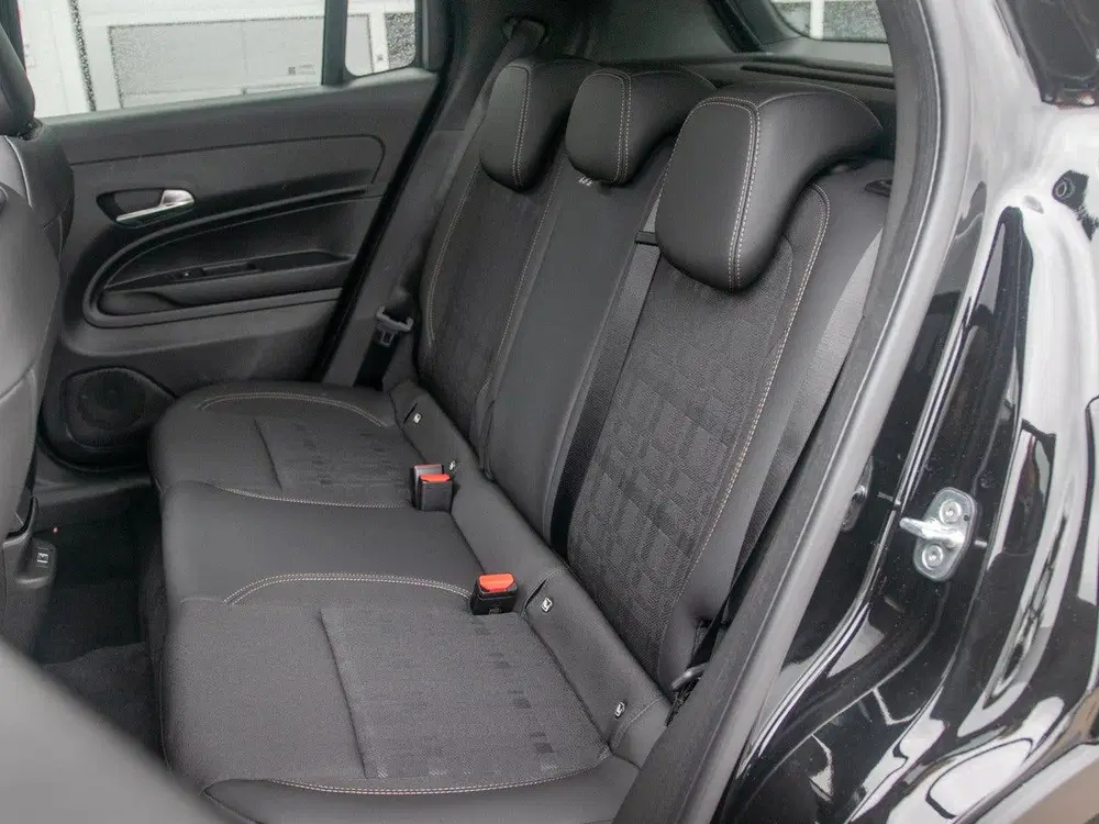 Jeep Avenger 85th Anniversary 54 kWh uit 2026, foto 13