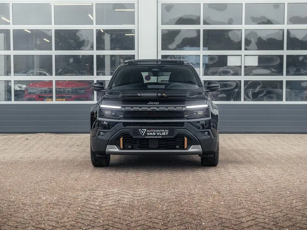 Jeep Avenger 85th Anniversary 54 kWh uit 2026, foto 2