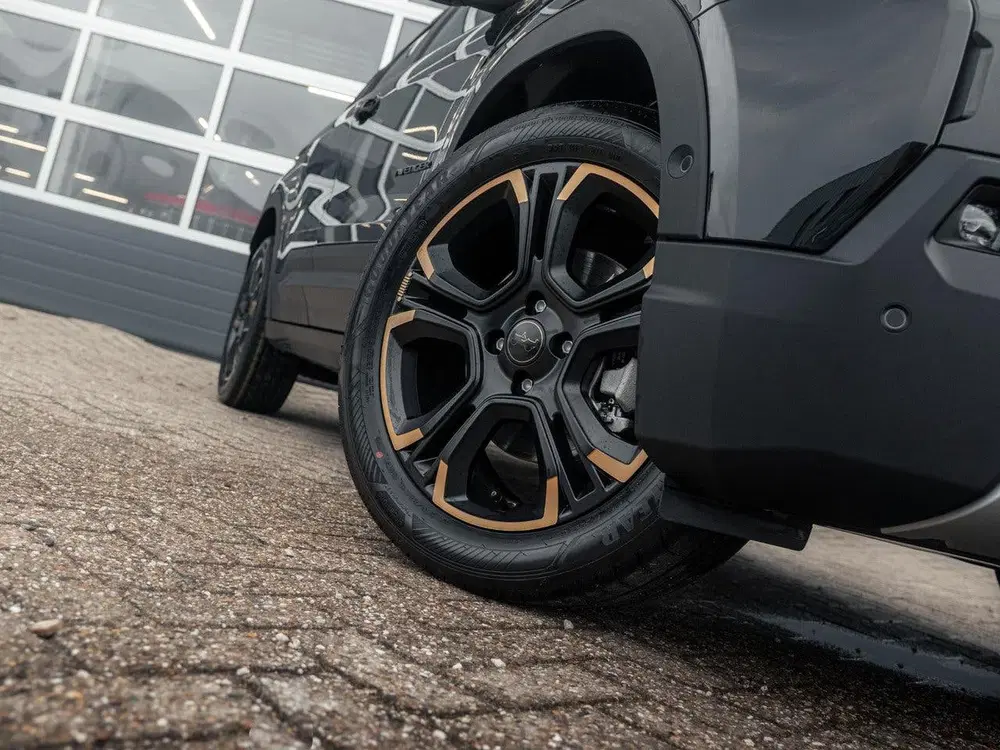 Jeep Avenger 85th Anniversary 54 kWh uit 2026, foto 4