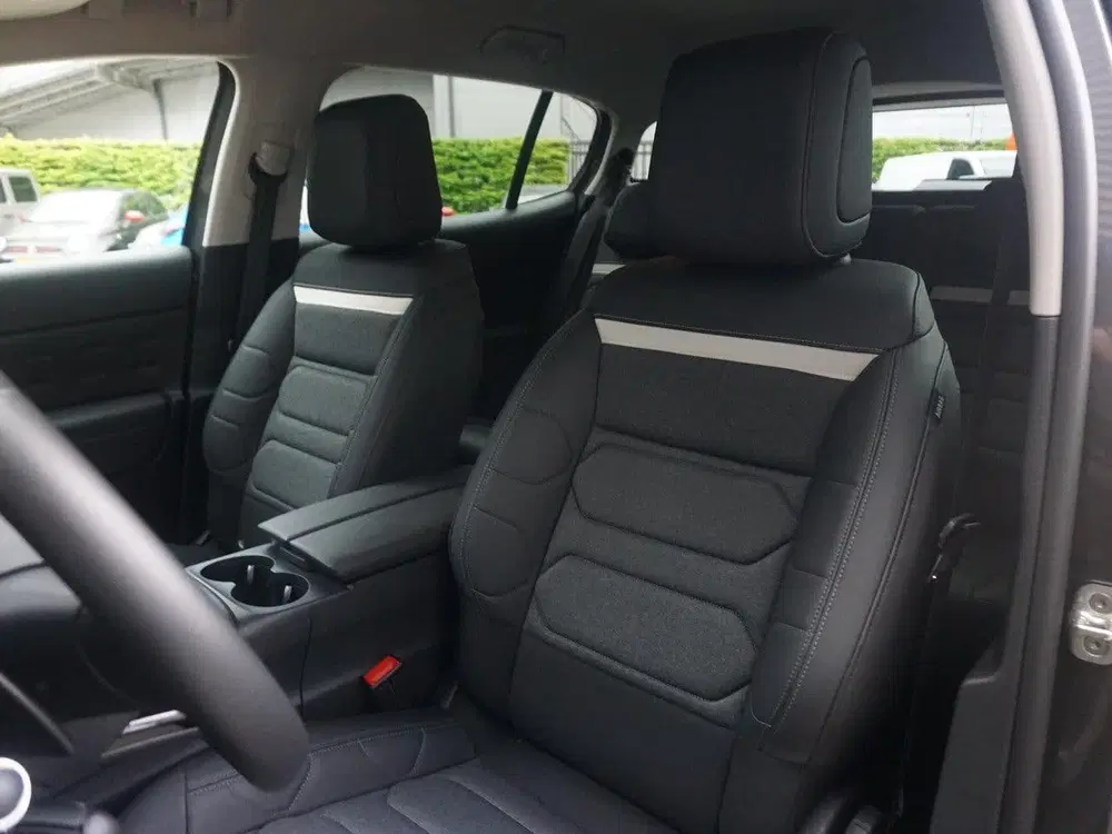 Citroën C5 Aircross 1.2 Hybrid 136 Plus 180 Camera uit 2025, foto 10