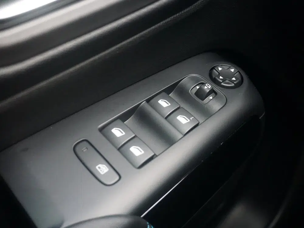 Citroën C5 Aircross 1.2 Hybrid 136 Plus 180 Camera uit 2025, foto 12