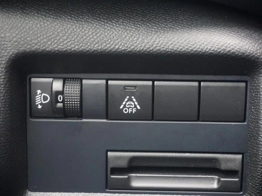Citroën C5 Aircross 1.2 Hybrid 136 Plus 180 Camera uit 2025, foto 14
