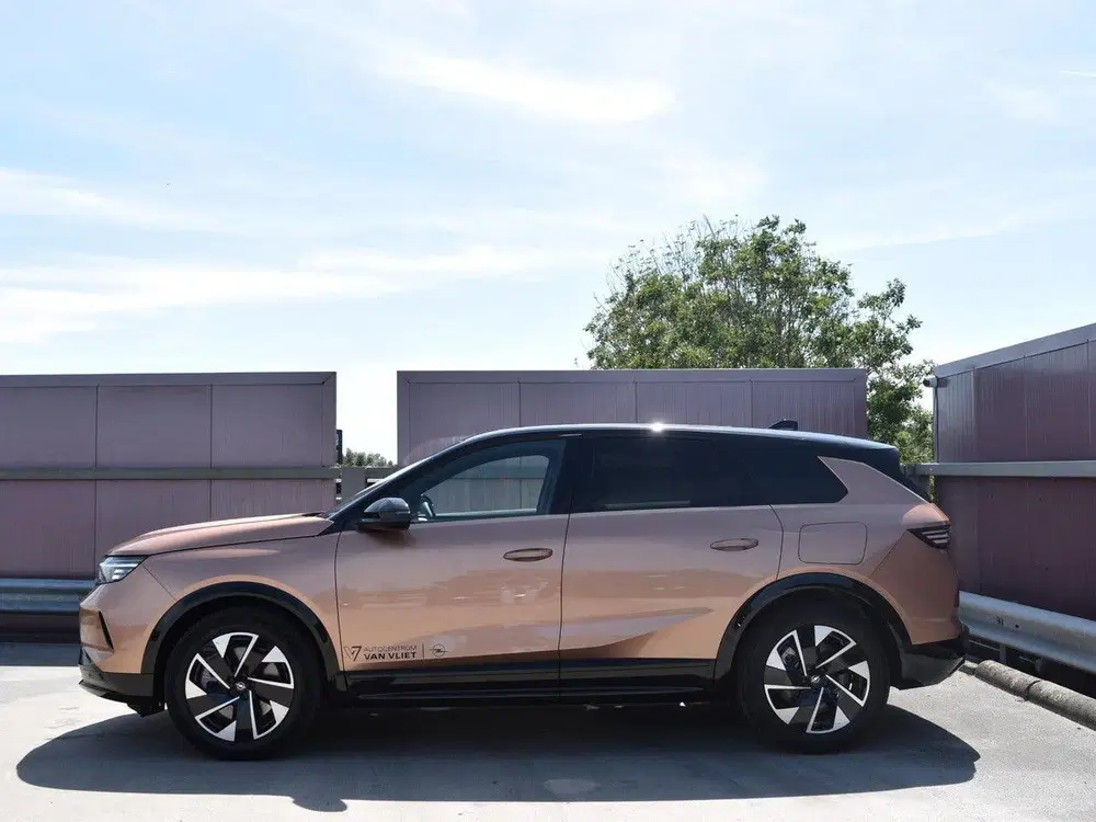 Opel Grandland 1.6 Turbo Plug-in-Hybrid GS uit 2026, foto 2