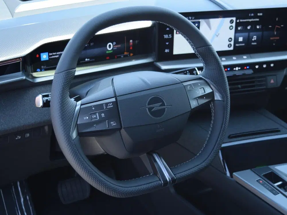 Opel Grandland 1.6 Turbo Plug-in-Hybrid GS uit 2026, foto 6