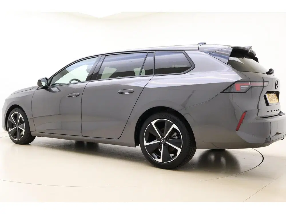 Opel Astra Sports Tourer 1.2 Turbo Hybrid GS 145 PK A uit 2024, foto 12