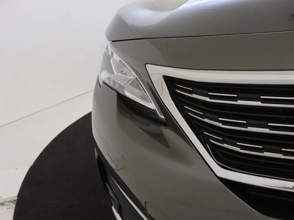 Peugeot 5008 1.2 PureTech Allure 130PK 5P uit 2020, foto 13