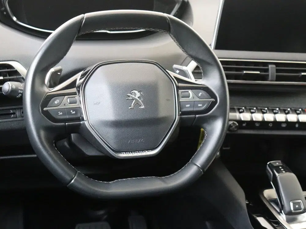 Peugeot 5008 1.2 PureTech Allure 130PK 5P uit 2020, foto 6