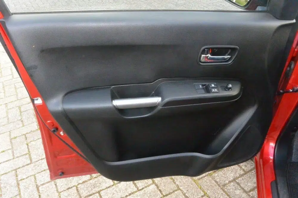 Suzuki Ignis 1.2 Comfort Smart Hybrid 5-persoons uit 2023, foto 12