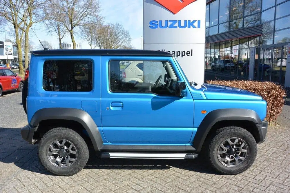 Suzuki Jimny 1.5 Stijl 4-persoons AllGrip (4x4) Airco uit 2019, foto 8