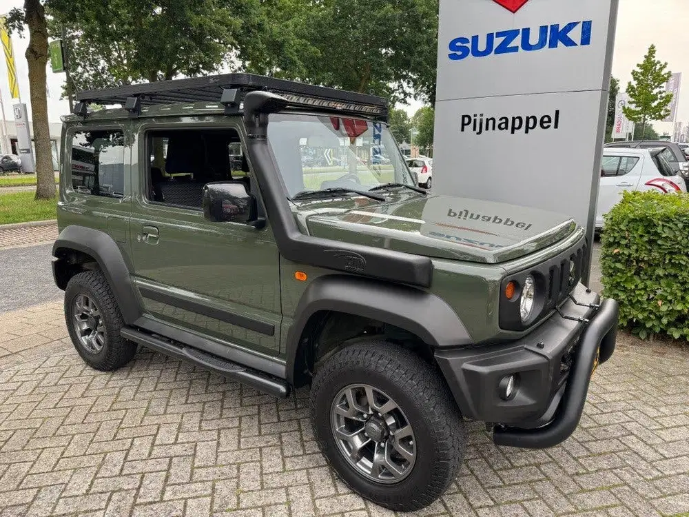 Suzuki Jimny 1.5 Stijl AllGrip (4x4) 4-persoons Navigat uit 2020, foto 12