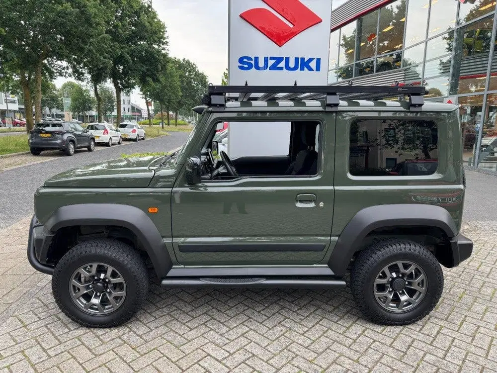 Suzuki Jimny 1.5 Stijl AllGrip (4x4) 4-persoons Navigat uit 2020, foto 8