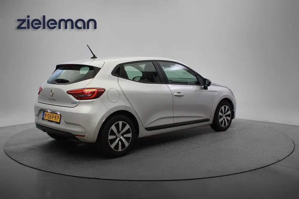 Renault Clio 1.6 E-Tech Hybrid 145 Equilibre uit 2022, foto 15