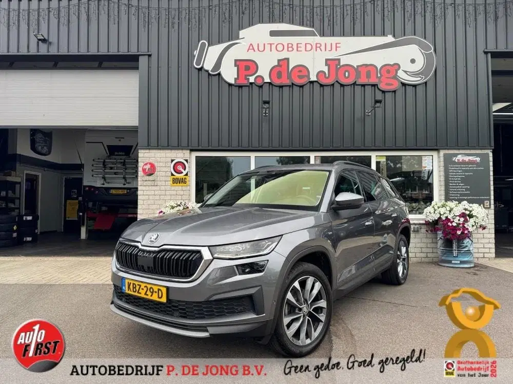Skoda Kodiaq 1.5 TSI DSG Tour Dealeronderhoud ACC Stoel uit 2023