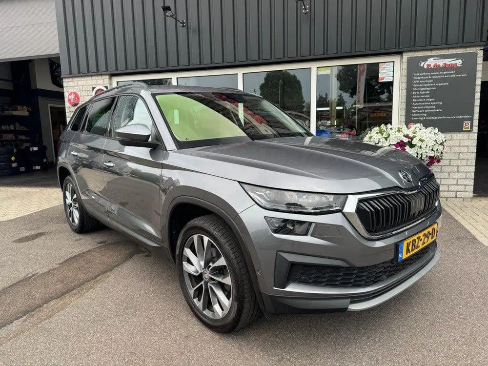 Skoda Kodiaq 1.5 TSI DSG Tour Dealeronderhoud ACC Stoel uit 2023, foto 12