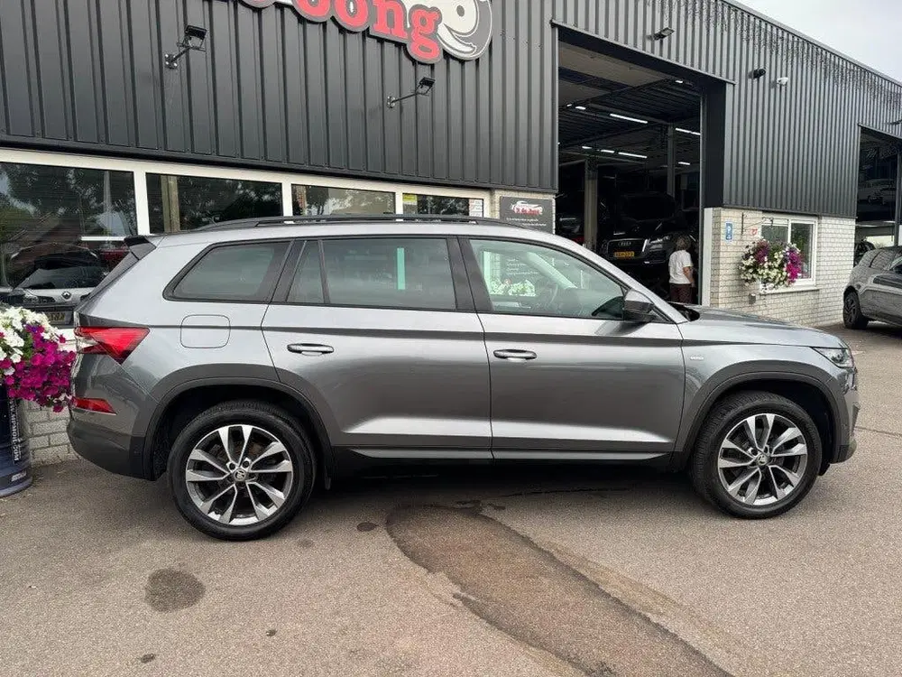 Skoda Kodiaq 1.5 TSI DSG Tour Dealeronderhoud ACC Stoel uit 2023, foto 14