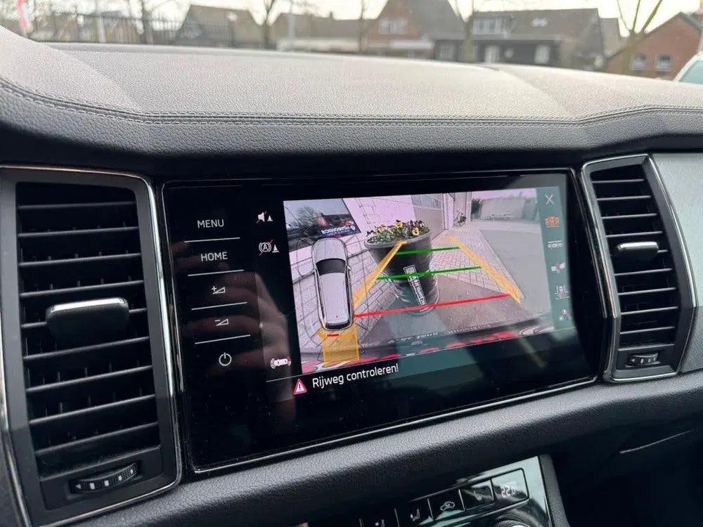 Skoda Kodiaq 1.5 TSI DSG Tour Dealeronderhoud ACC Stoel uit 2023, foto 3