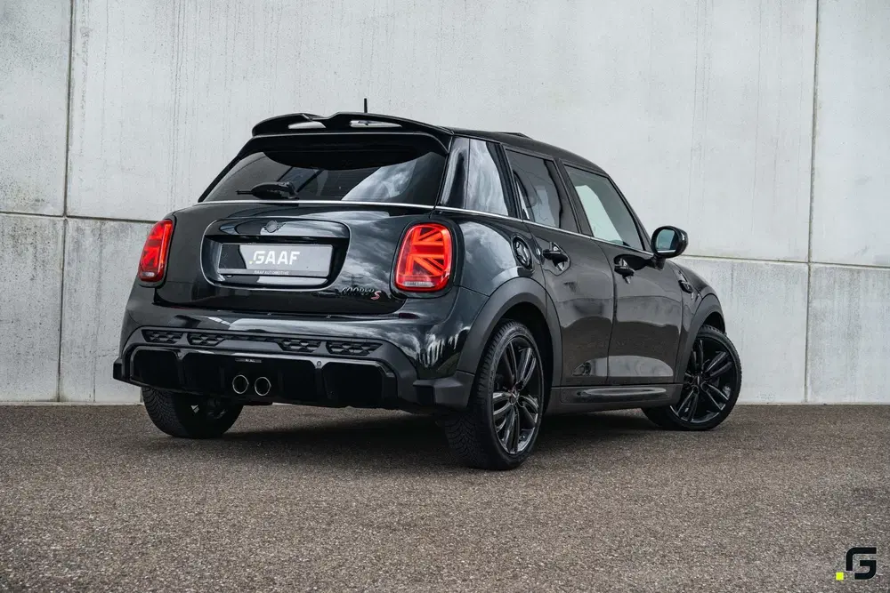 Mini Cooper S 2.0 Cooper S uit 2023, foto 3