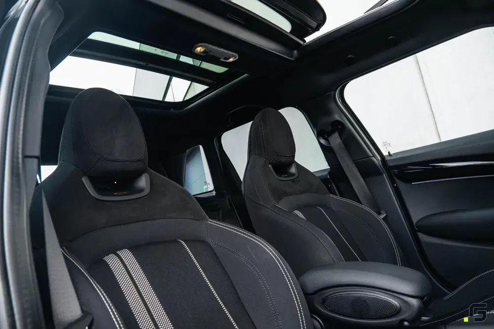Mini Cooper S 2.0 Cooper S uit 2023, foto 9