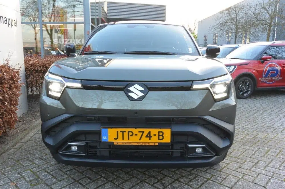 Suzuki Vitara STYLE 61 KWH AUTOMAAT uit 2026, foto 2