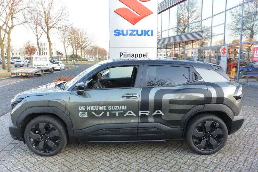 Suzuki Vitara STYLE 61 KWH AUTOMAAT uit 2026, foto 4