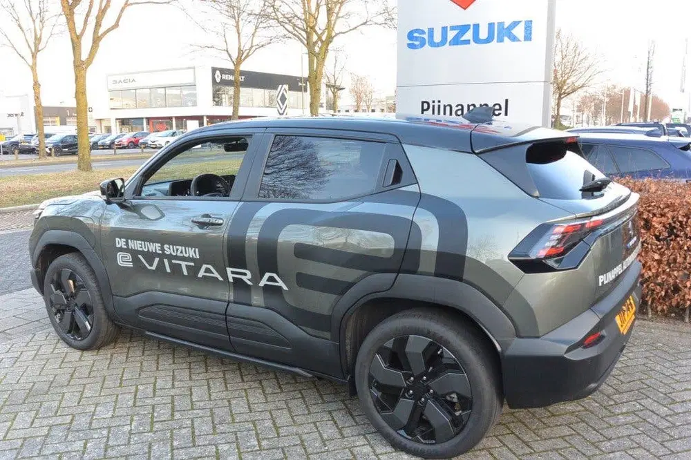 Suzuki Vitara STYLE 61 KWH AUTOMAAT uit 2026, foto 5