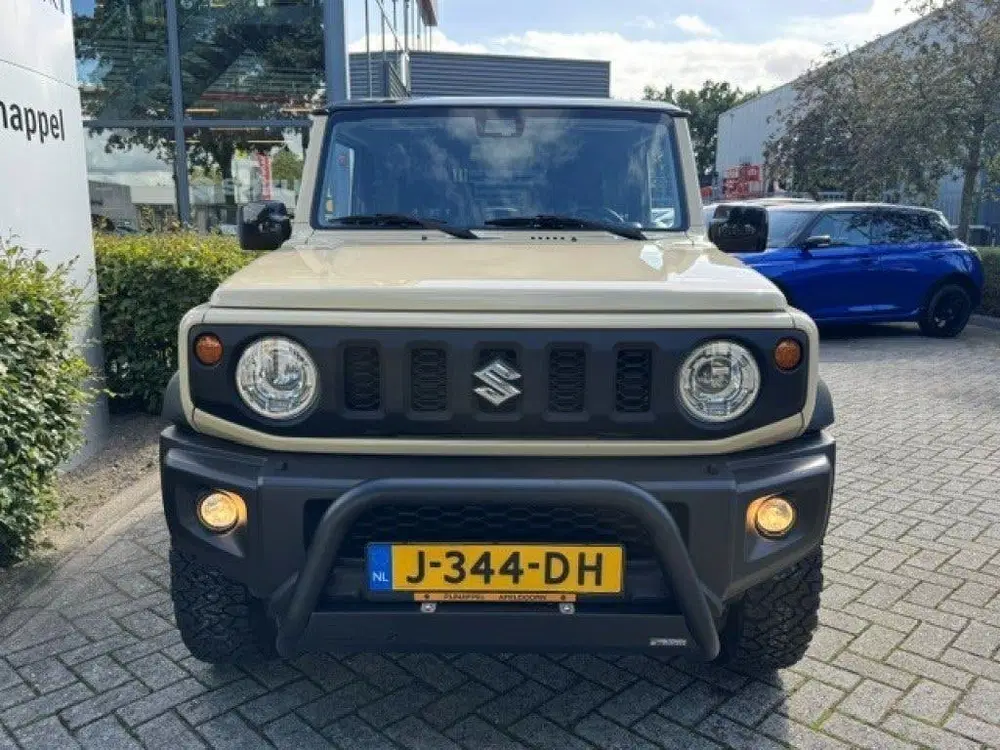 Suzuki Jimny 1.5 Stijl AllGrip (4x4) 4-persoons Trekhaa uit 2020, foto 4