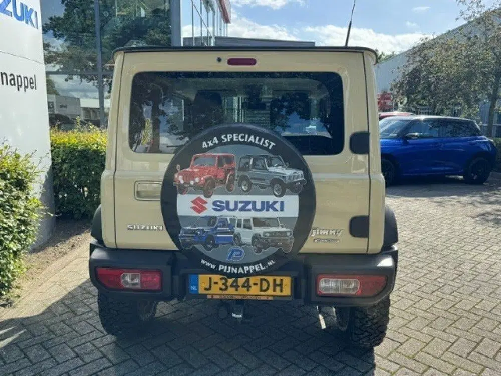 Suzuki Jimny 1.5 Stijl AllGrip (4x4) 4-persoons Trekhaa uit 2020, foto 7