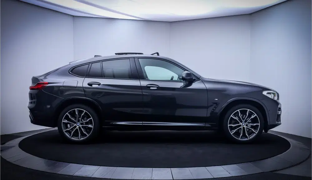 BMW X4 20iA Xdr High Executive PANO uit 2021, foto 4