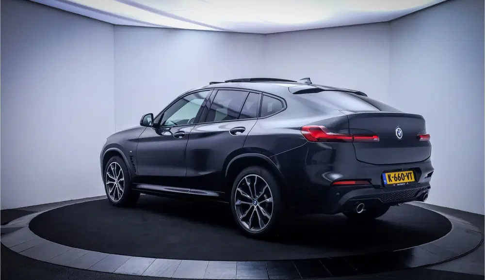 BMW X4 20iA Xdr High Executive PANO uit 2021, foto 8