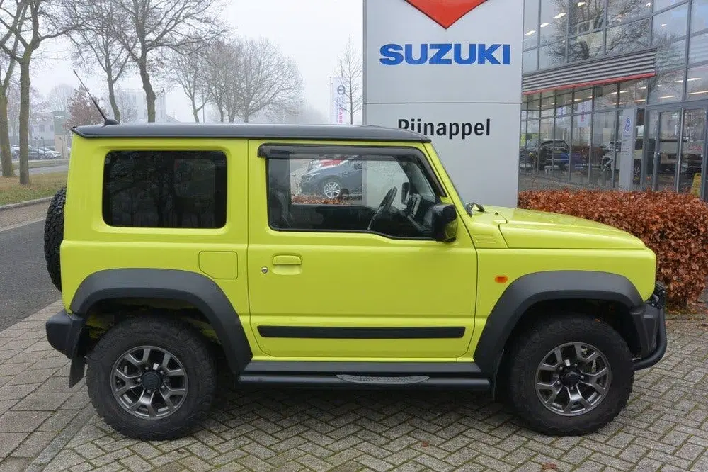 Suzuki Jimny 1.5 Stijl AllGrip (4x4) 4-persoons Navigat uit 2019, foto 8