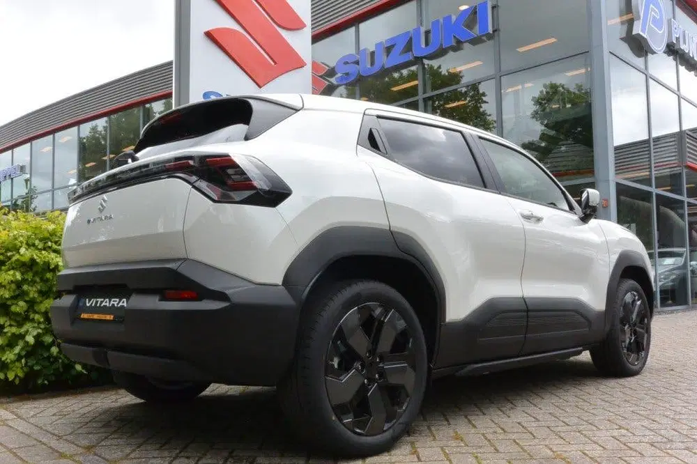 Suzuki Vitara STYLE 61 KWH AUTOMAAT uit 2026, foto 6