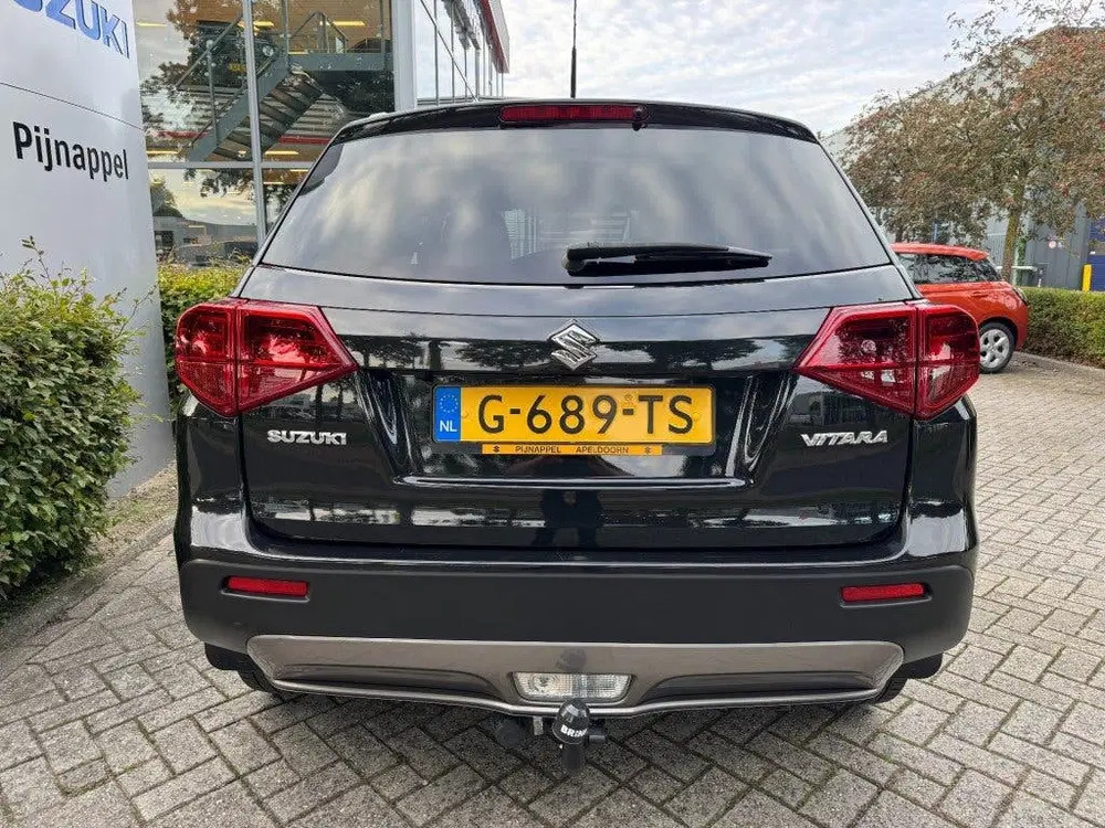 Suzuki Vitara 1.4 Select Smart Hybrid uit 2019, foto 8