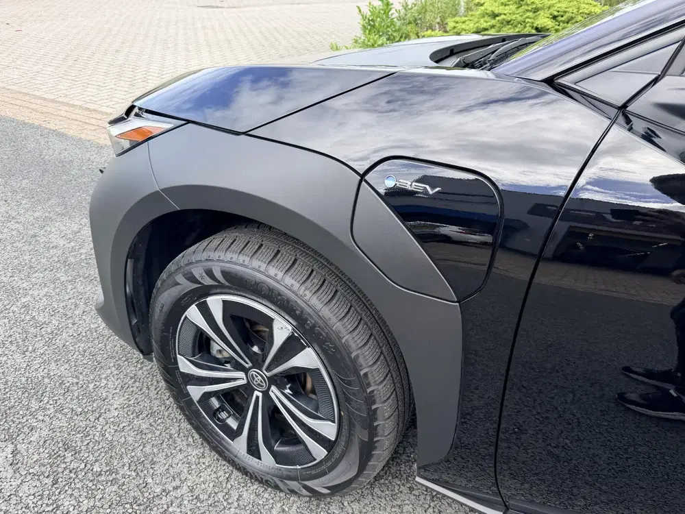 Toyota bZ4X Dynamic 71 kWh 204PK Leder•ACC uit 2025, foto 6