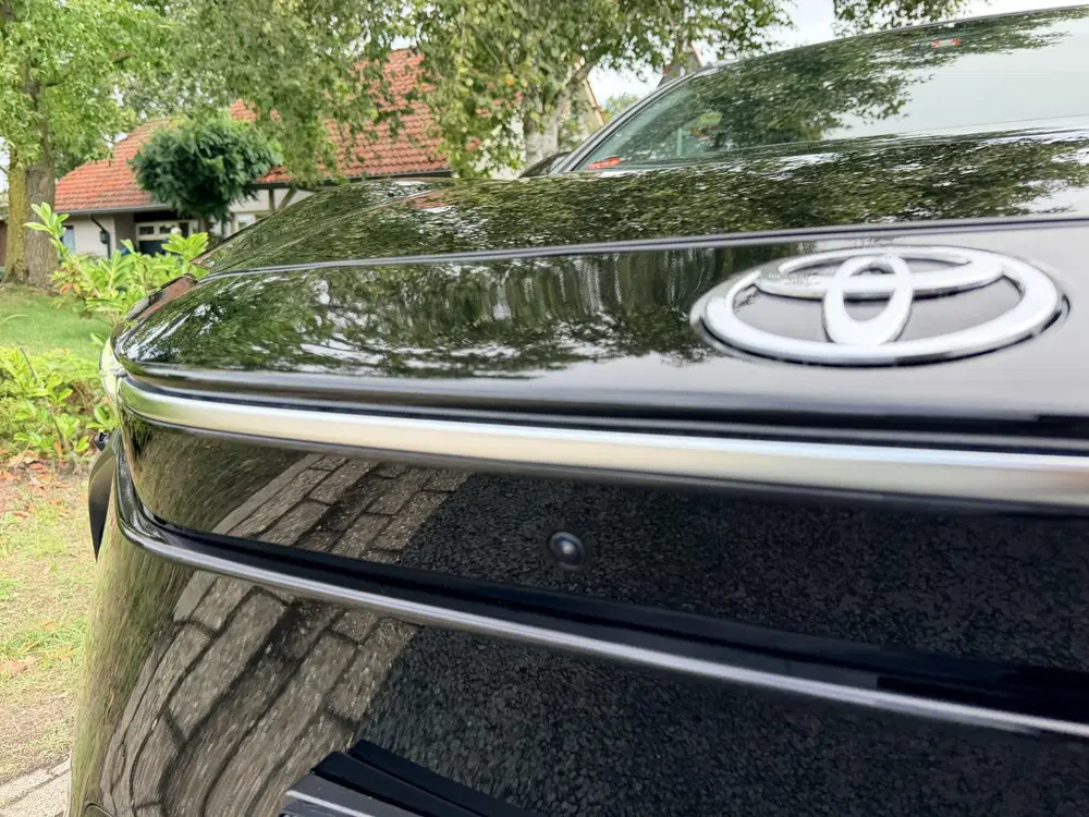Toyota bZ4X Dynamic 71 kWh 204PK Leder•ACC uit 2025, foto 8