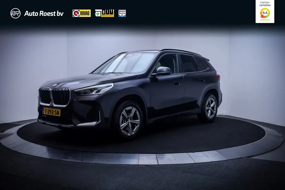 BMW X1 20iA HEAD UP uit 2023