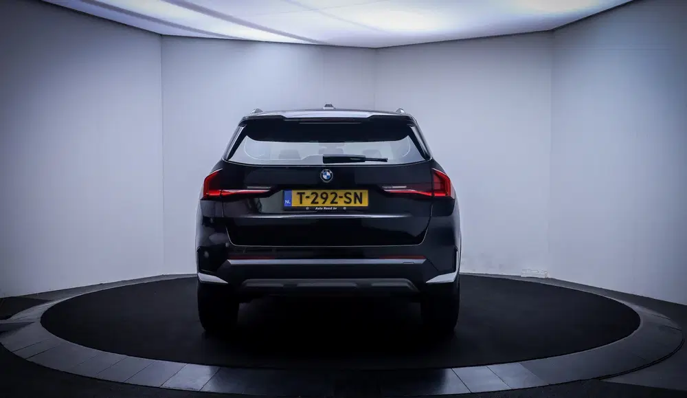 BMW X1 20iA HEAD UP uit 2023, foto 6