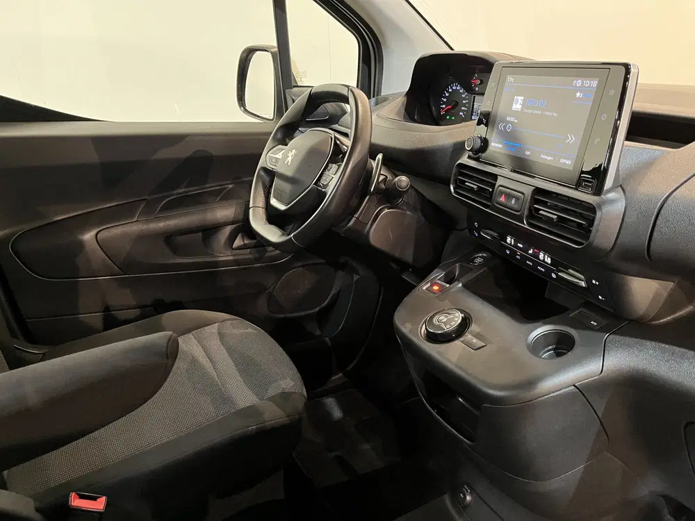 Peugeot Partner 1.5 BlueHDI 130 PK L2 Automaat Servicebus uit 2020, foto 3