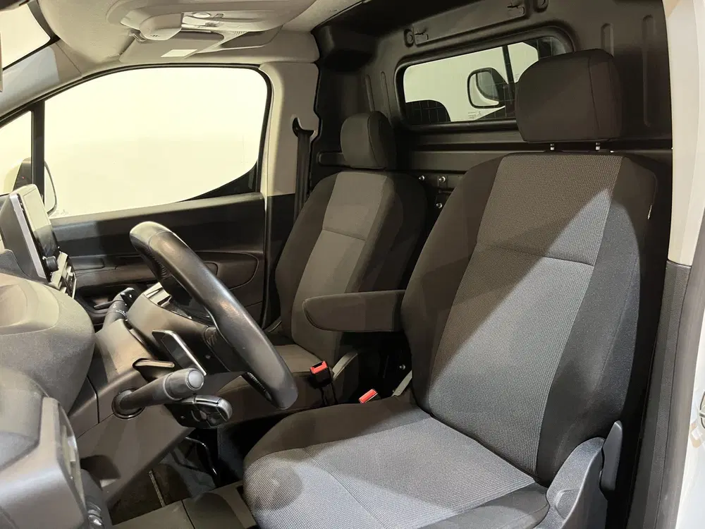 Peugeot Partner 1.5 BlueHDI 130 PK L2 Automaat Servicebus uit 2020, foto 8