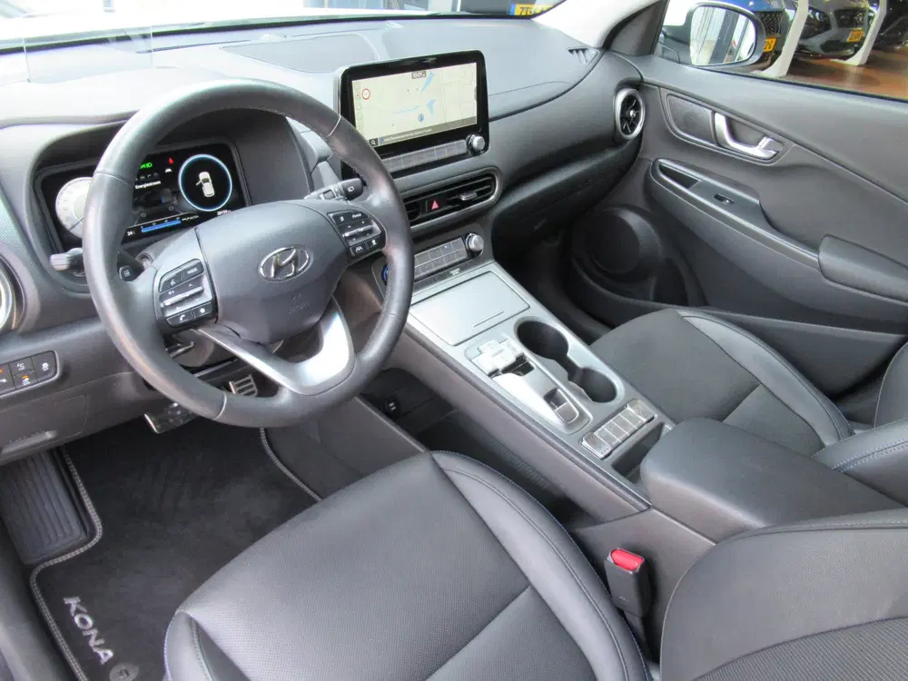 Hyundai KONA EV Premium 64 kWh 3 fase uit 2022, foto 10