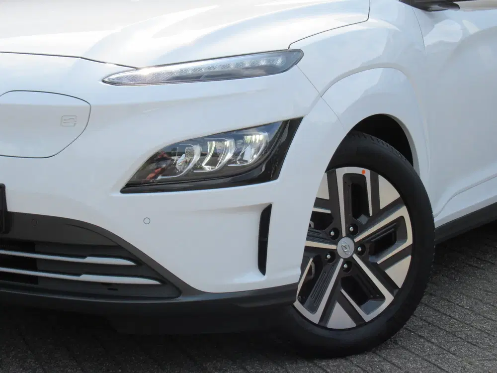 Hyundai KONA EV Premium 64 kWh 3 fase uit 2022, foto 4
