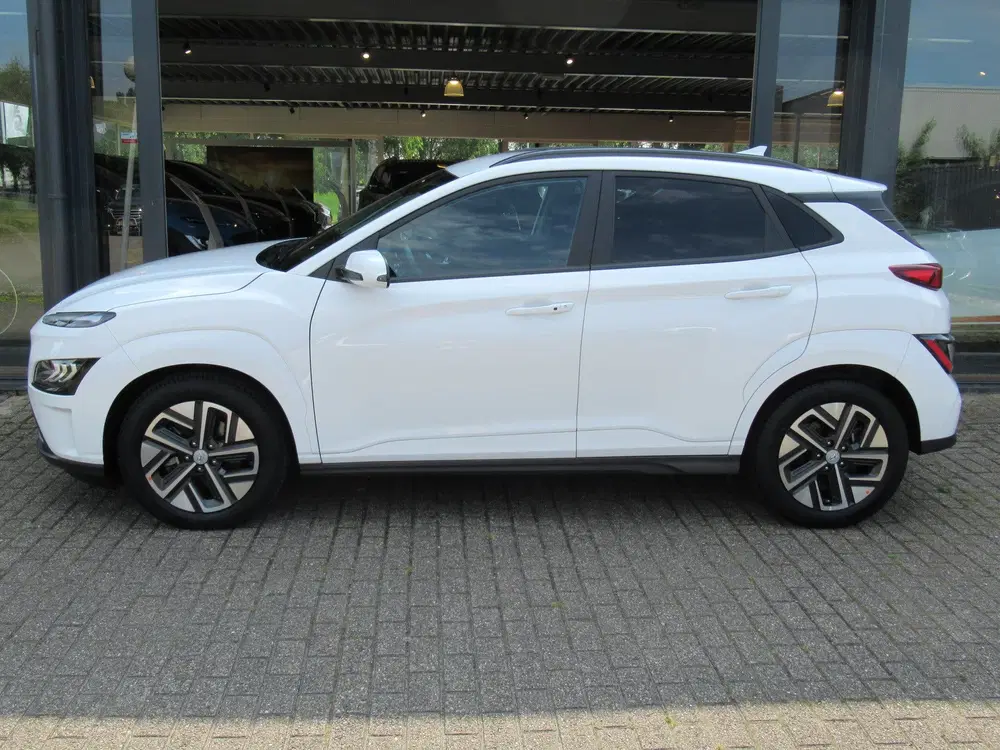Hyundai KONA EV Premium 64 kWh 3 fase uit 2022, foto 6