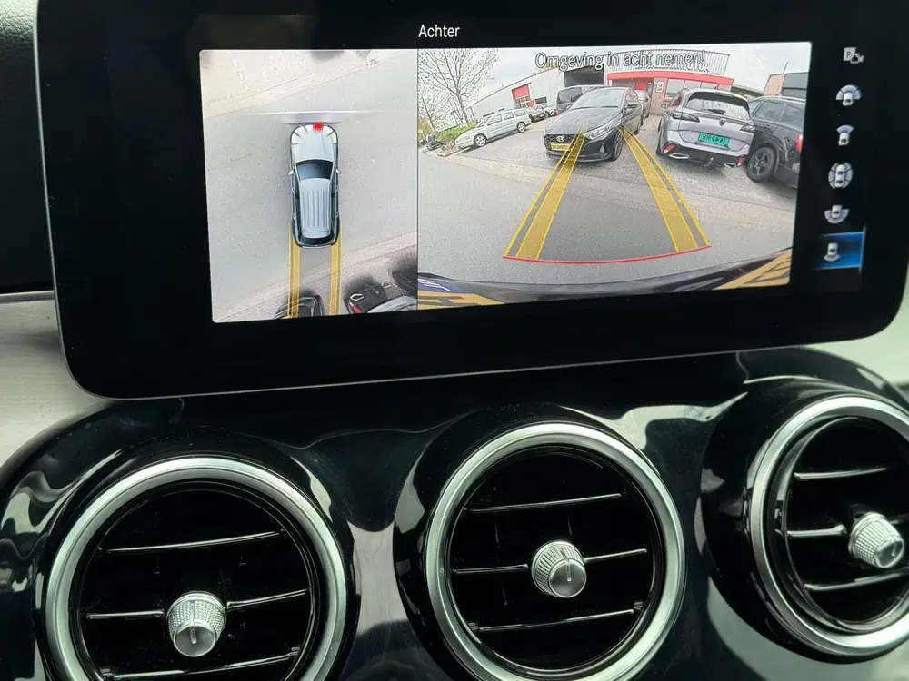 Mercedes-Benz GLC 300de 4MATIC Premium Plus AMG PANO uit 2020, foto 7