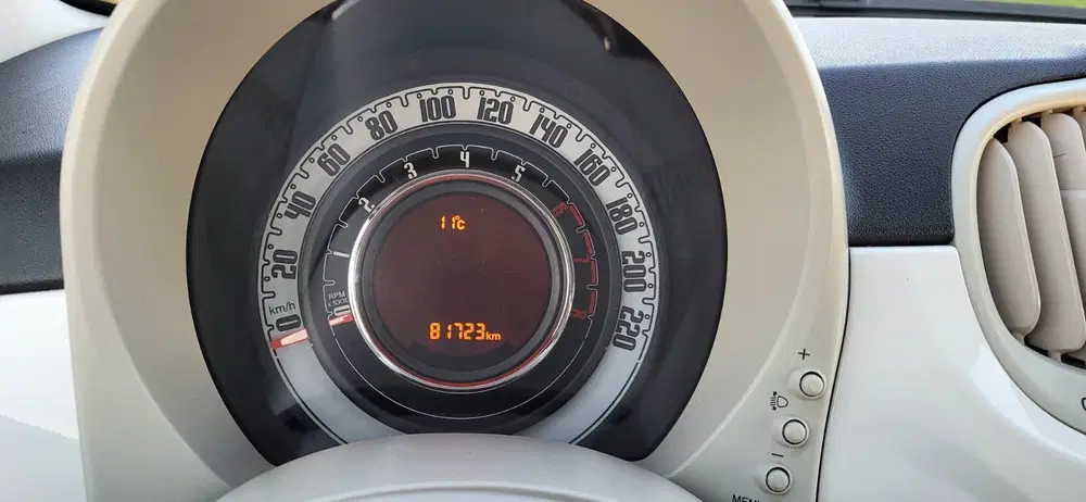 Fiat 500 1.2 Lounge 2020 Navi Cruise Carplay Pdc 1 uit 2020, foto 13