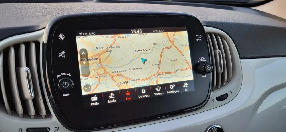 Fiat 500 1.2 Lounge 2020 Navi Cruise Carplay Pdc 1 uit 2020, foto 15