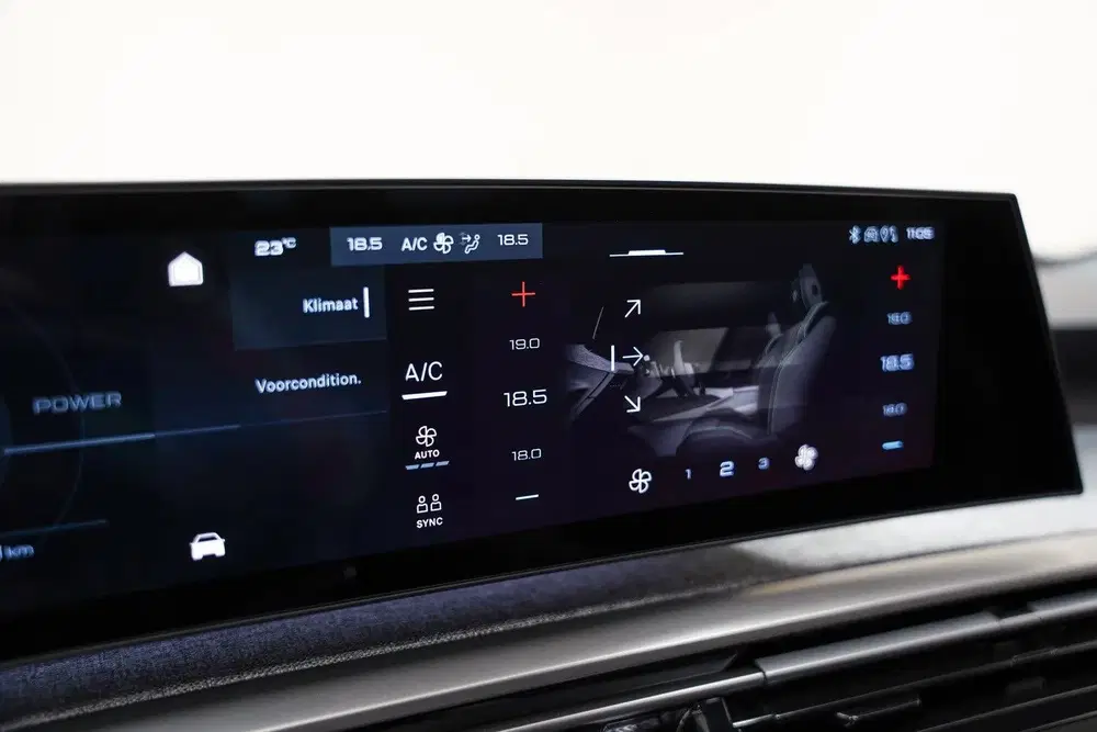 Peugeot 3008 Allure 73 kWh 3-Fase [ SOH 96.7% ] [ Navi uit 2025, foto 8
