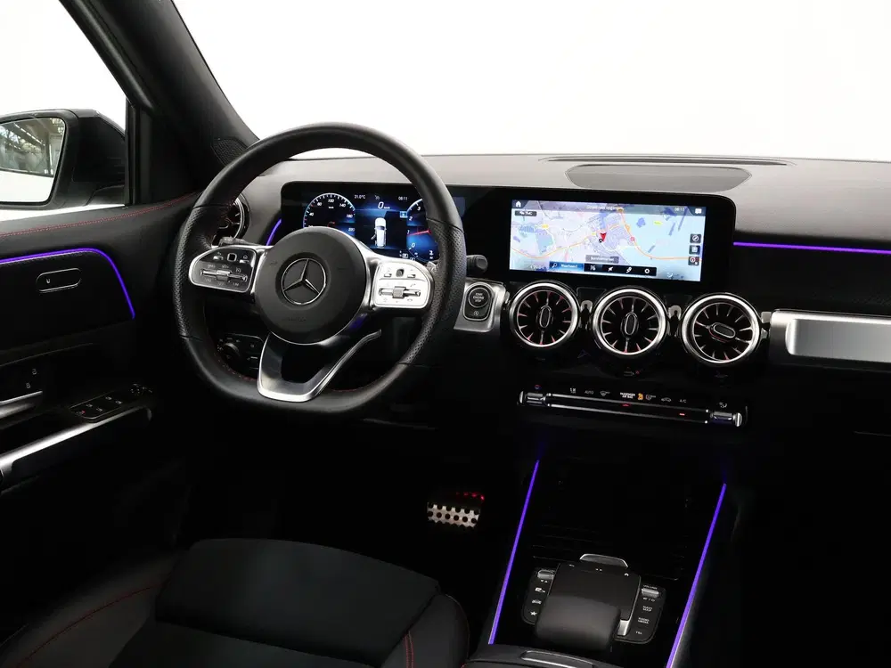 Mercedes-Benz GLB 180 AMG Line uit 2022, foto 6