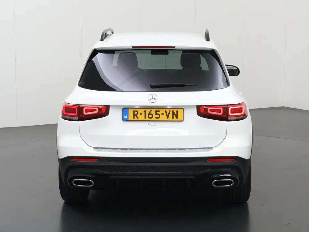 Mercedes-Benz GLB 180 AMG Line uit 2022, foto 7