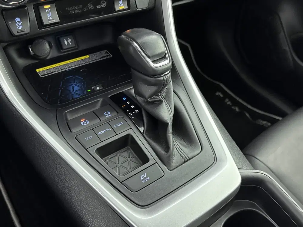 Toyota RAV 4 2.5 Hybrid Executive uit 2019, foto 10