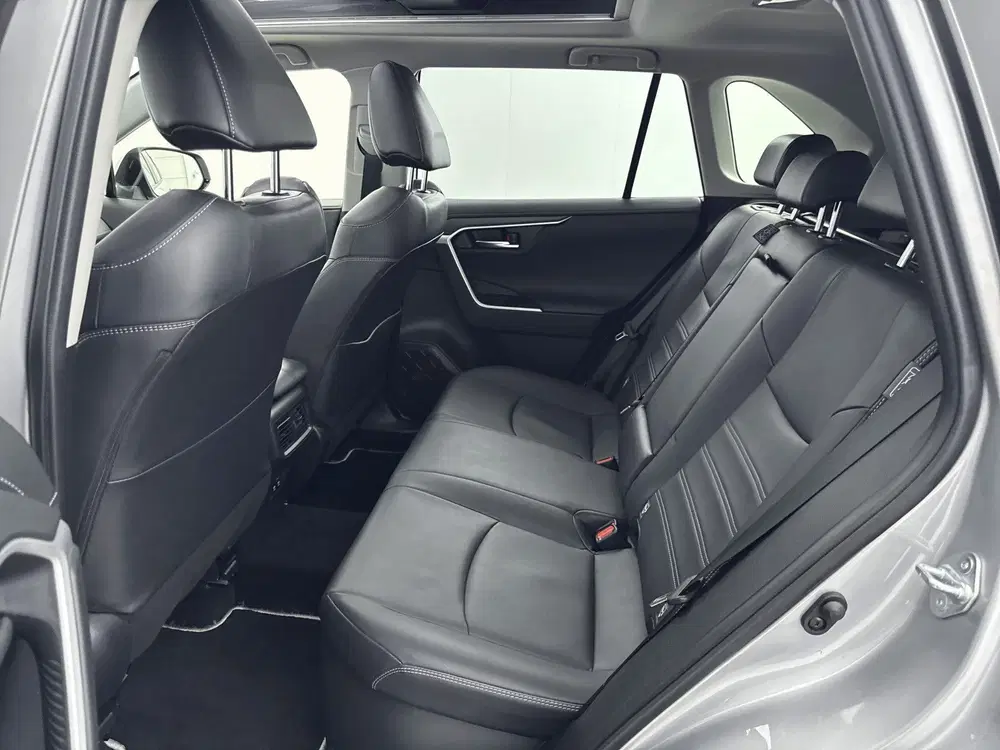 Toyota RAV 4 2.5 Hybrid Executive uit 2019, foto 15