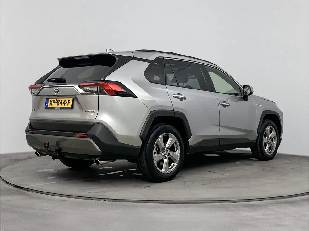 Toyota RAV 4 2.5 Hybrid Executive uit 2019, foto 2